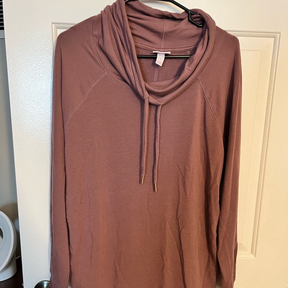 Maternity Sweatshirt - Isabel Maternity by Ingrid & Isabel. XL